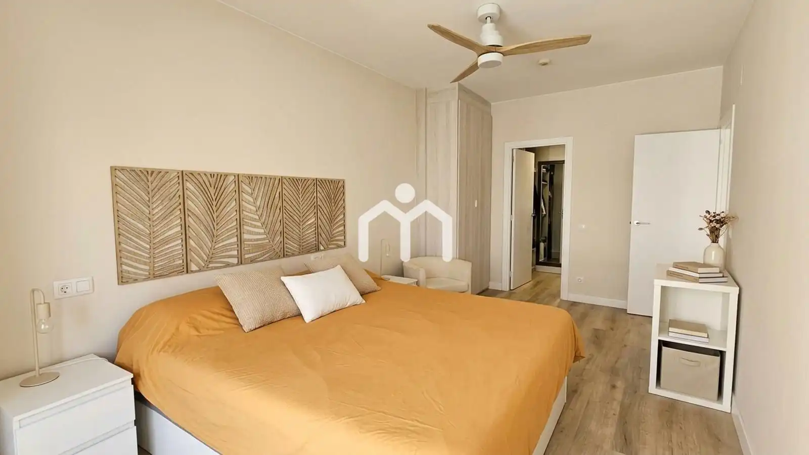 Habitación de Piso en venta en Badalona con Aire acondicionado, Calefacción y Parquet