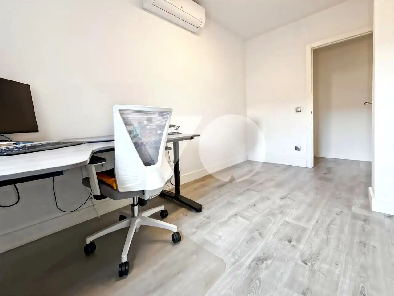 Flat for sale in Madrid  with Air Conditioner, Heating and Terrace
