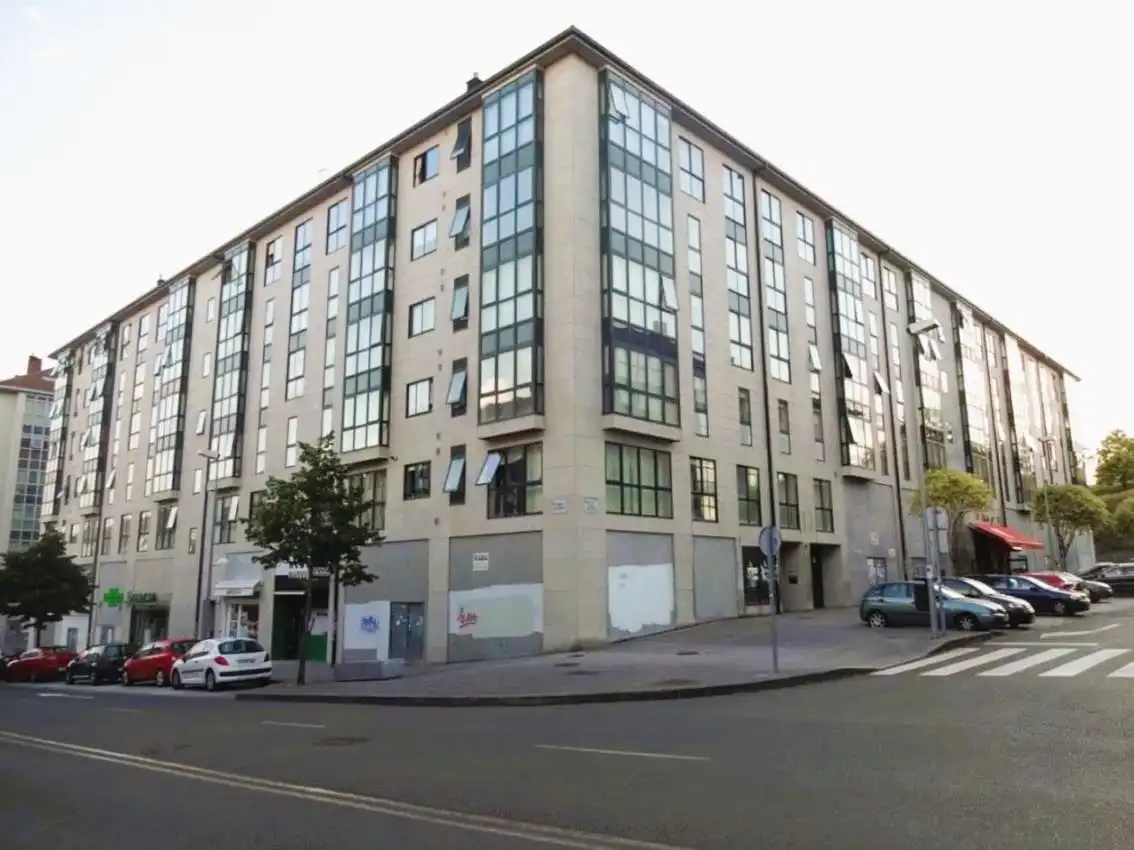 Appartamento con ascensore in affitto a Calle JOSE ANGEL VALENTE