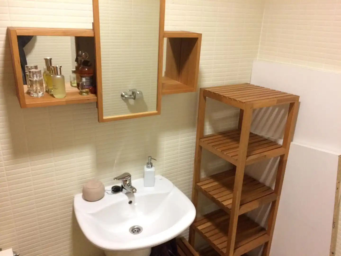 Baño de Apartamento en venta en Badajoz con Aire acondicionado, Jardín privado y Amueblado