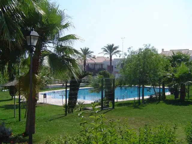 Apartment with pool for sale in La Barrosa