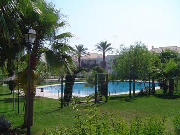 Appartement compact avec piscine à vendre à La Barrosa