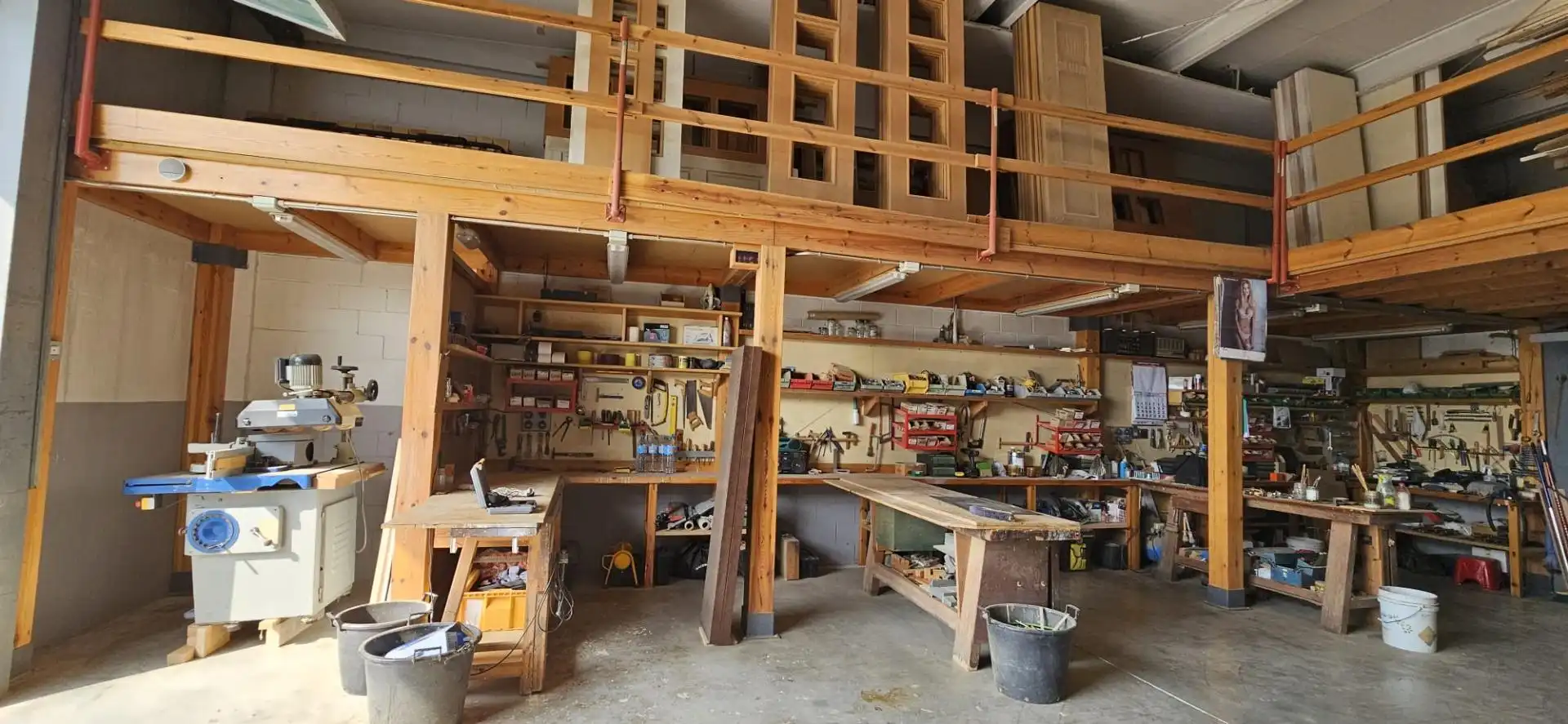 Nau industrial en venda en Sant Esteve Sesrovires