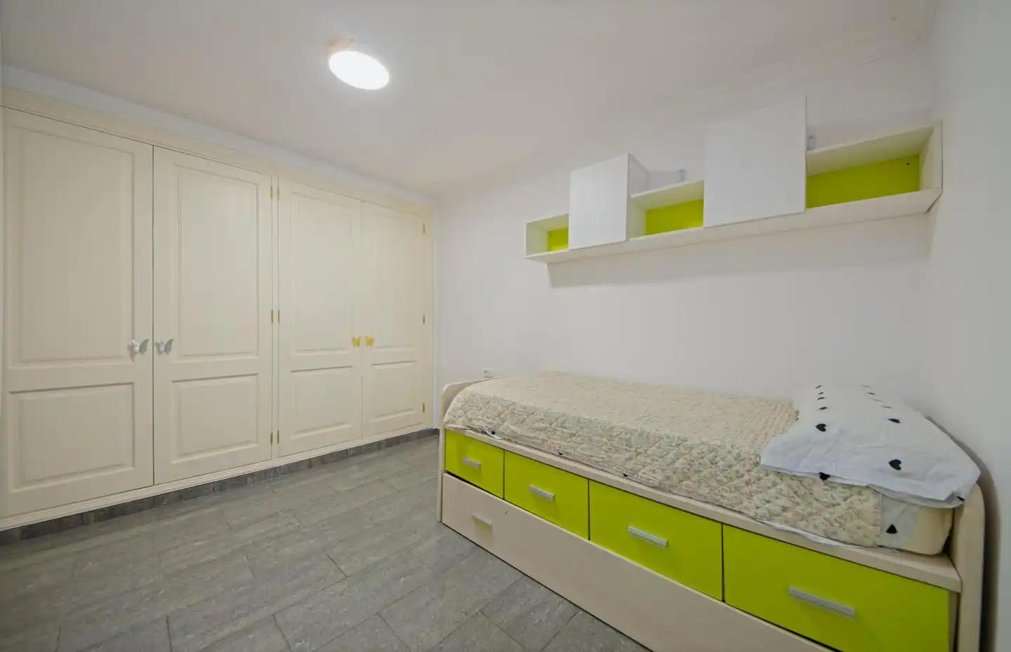 Habitación de Dúplex en venta en Santa María del Camí con Aire acondicionado y Terraza