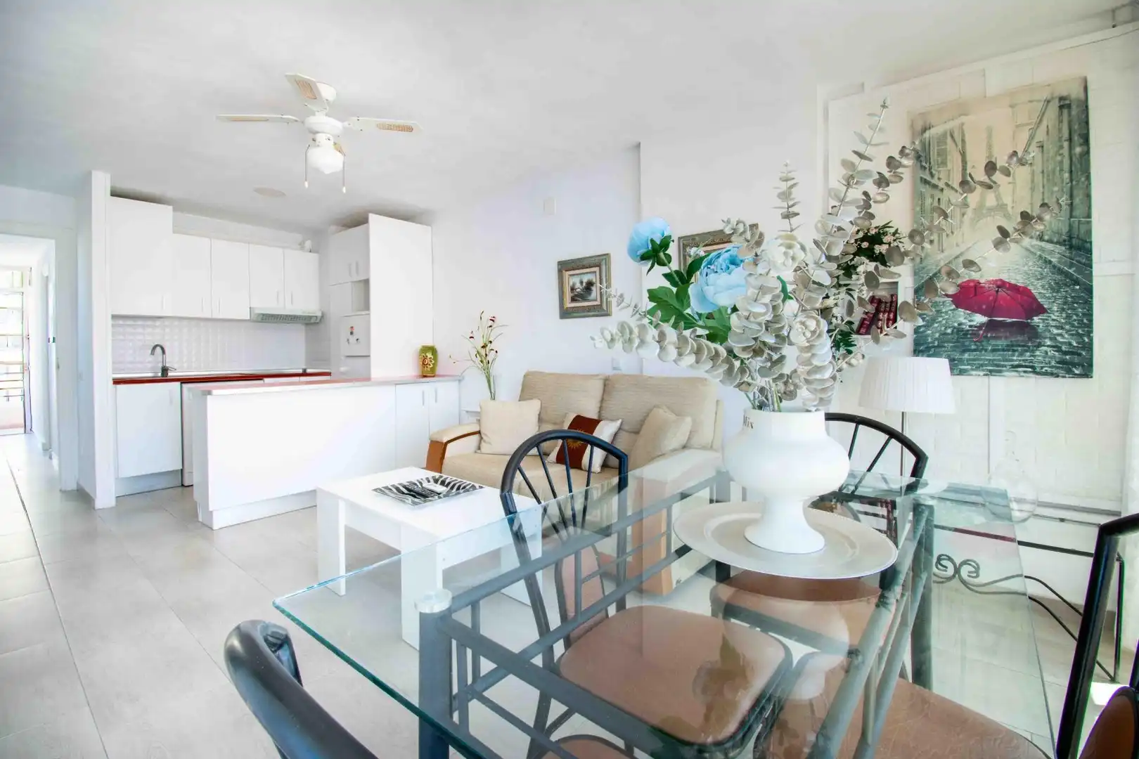 Sala d'estar de Apartament en venda en Benidorm amb Piscina