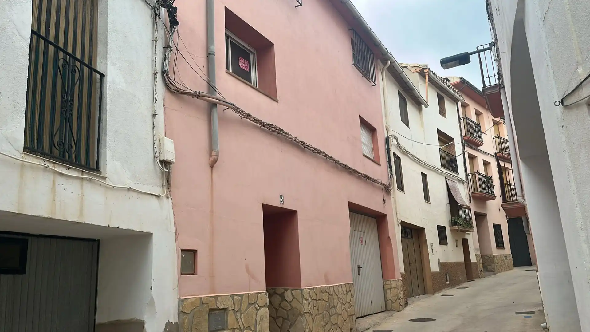 Casa adosada en venta en Calle Morón, Foz-calanda