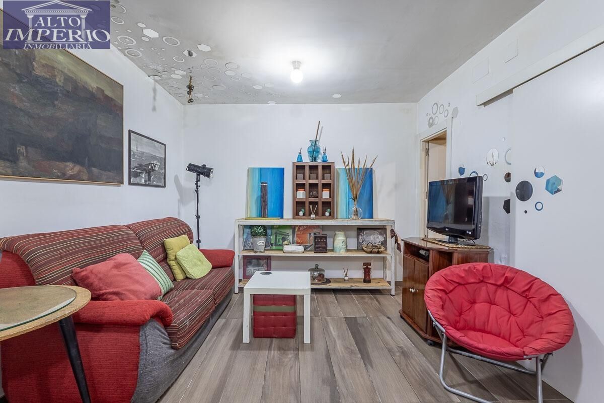 Sala d'estar de Pis en venda en  Granada Capital