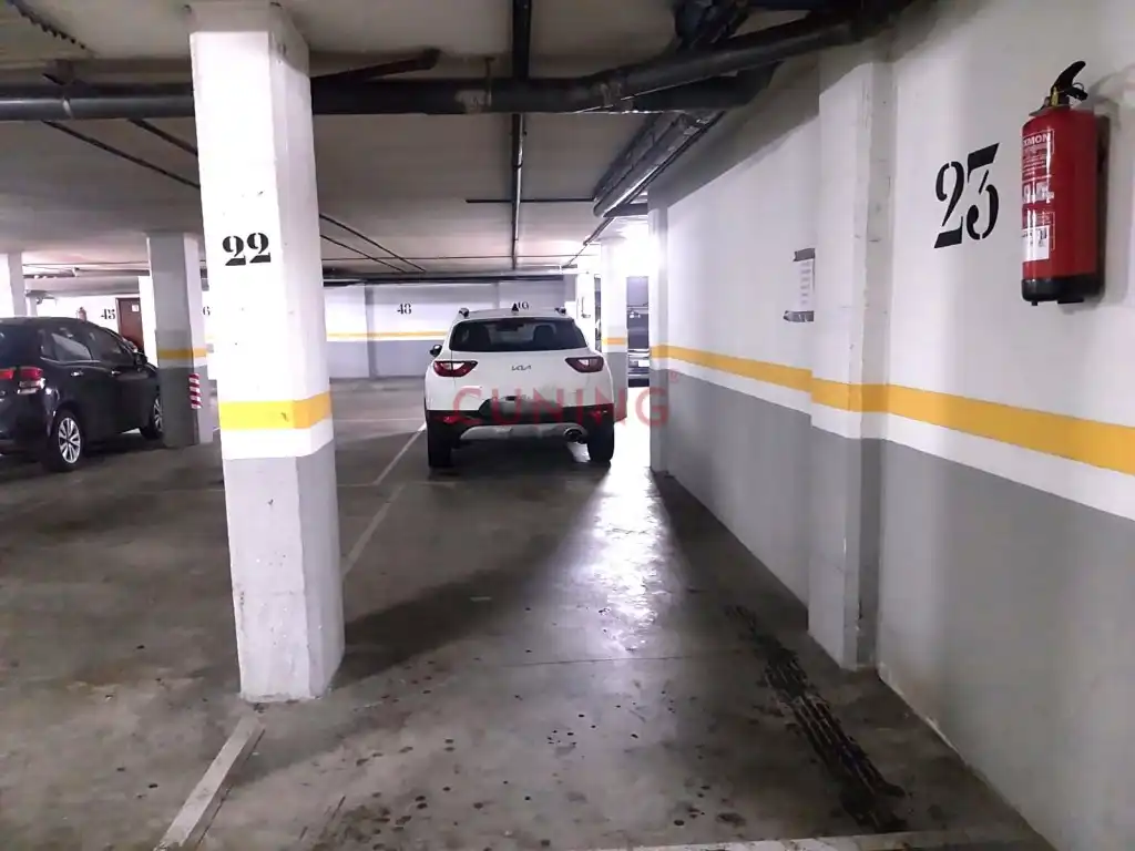 Aparcament de Garatge en venda en Cáceres