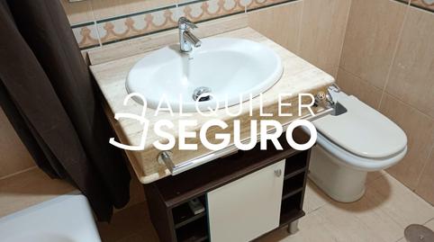 Foto 3 de Pis de lloguer a Cesar Arbasia , Suárez, Málaga Capital