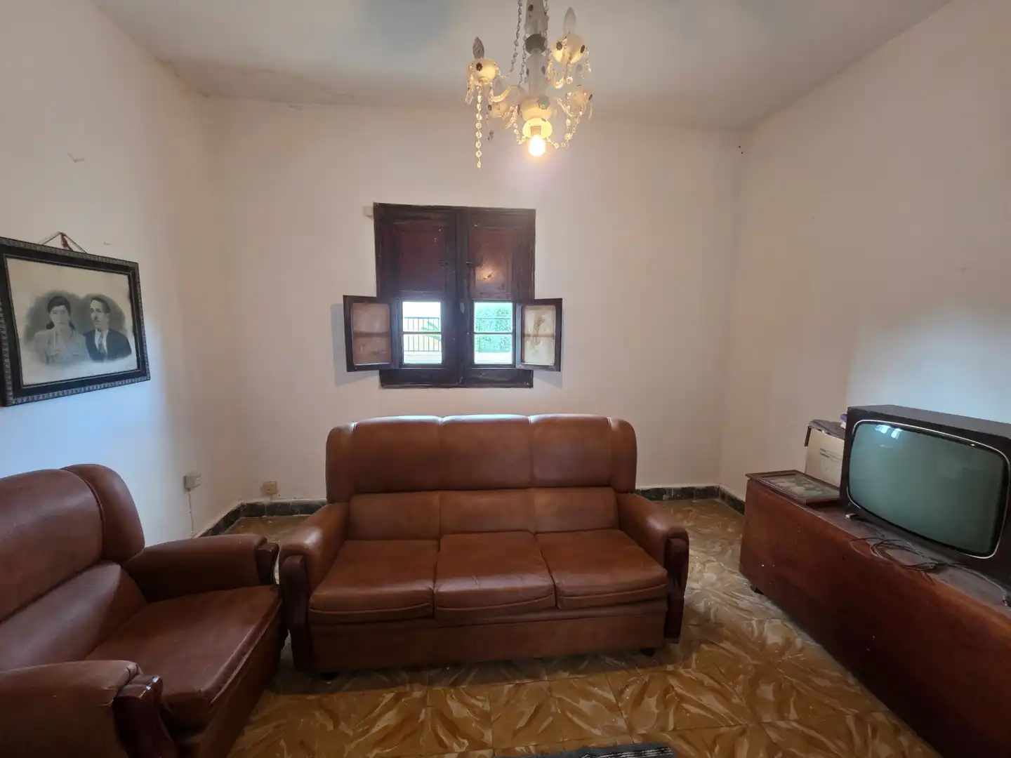 Sala d'estar de Casa o xalet en venda en El Tanque amb Jardí privat i Moblat