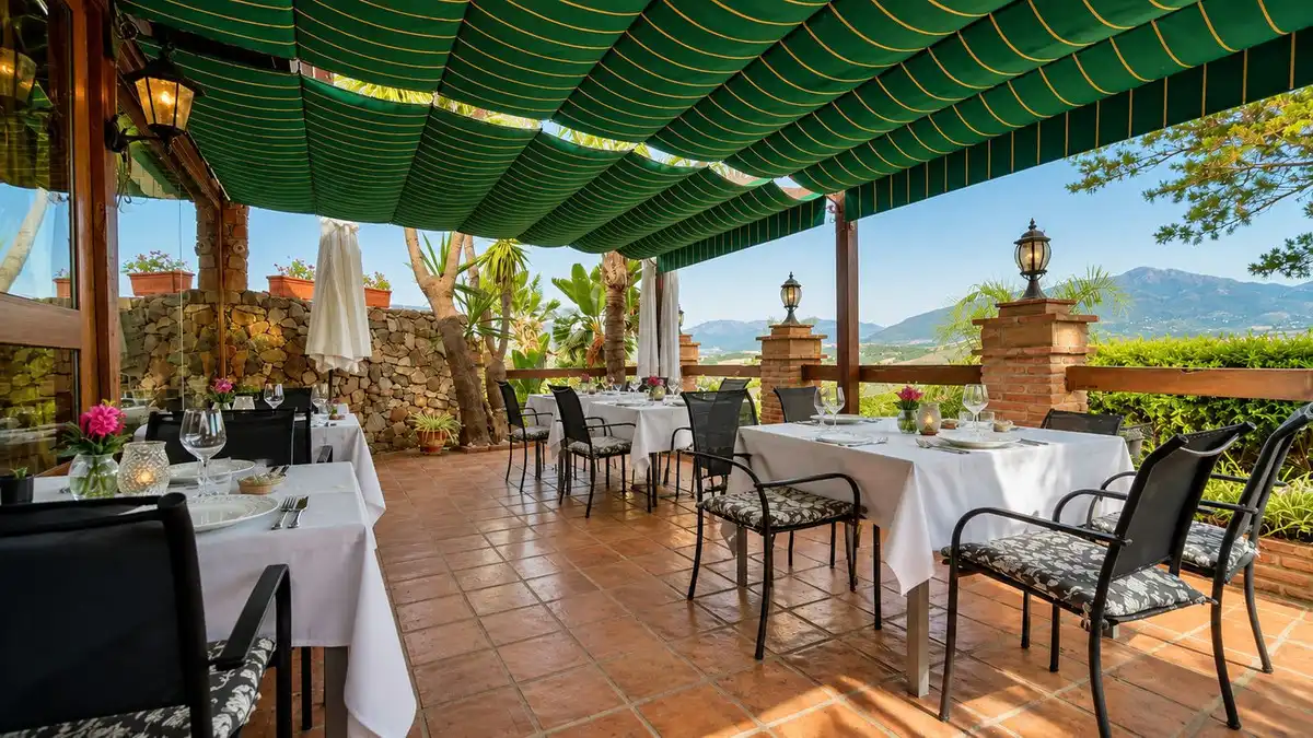 Terrassa de Finca rústica en venda en Cártama amb Aire condicionat, Jardí privat i Terrassa