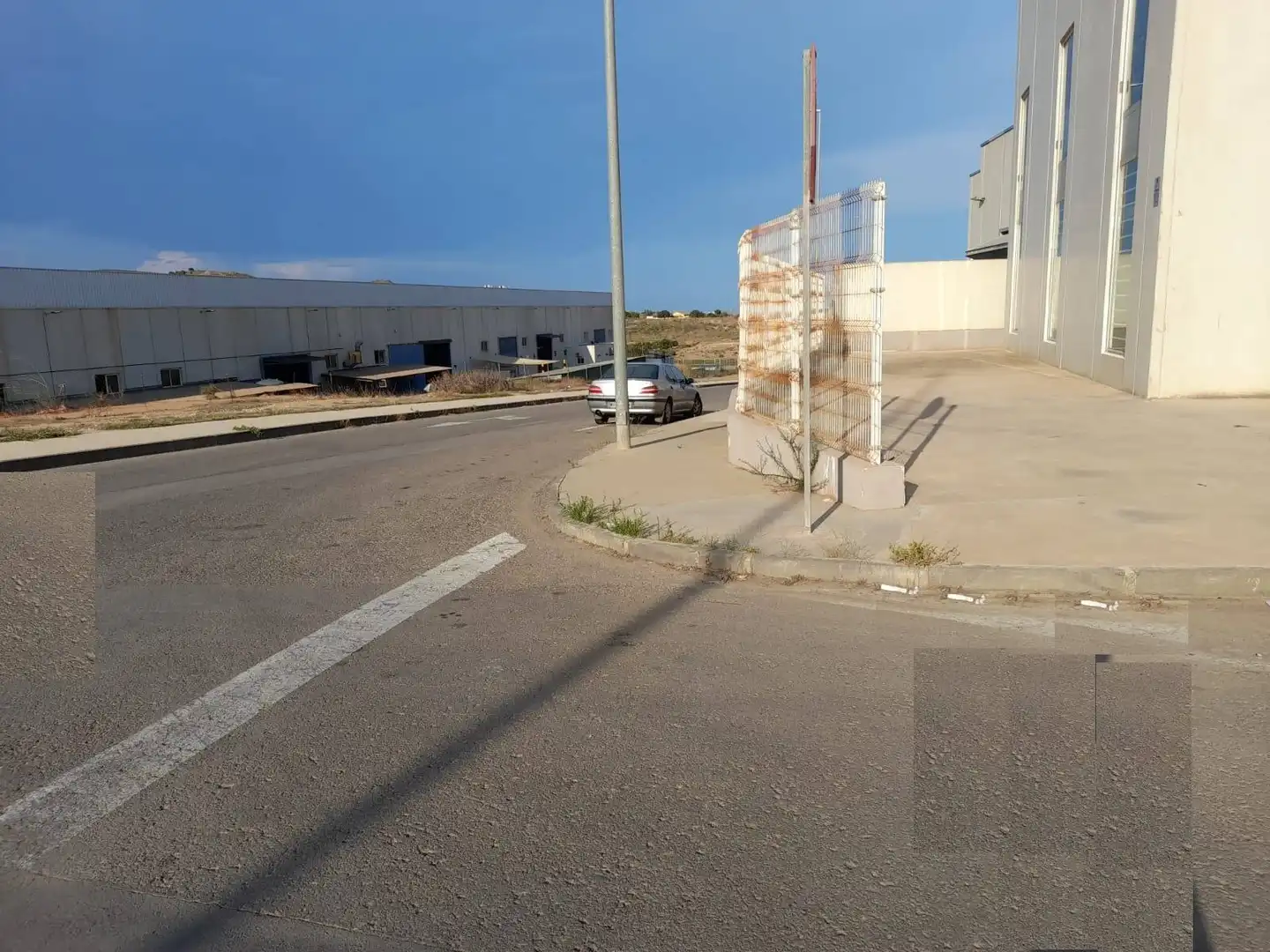 Vista exterior de Nau industrial en venda en La Unión