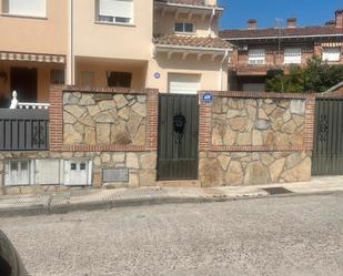 Exterior view of House or chalet for sale in Sotillo de la Adrada  with Air Conditioner, Heating and Terrace