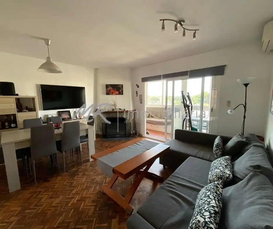 Sala d'estar de Àtic en venda en Gavà amb Aire condicionat, Calefacció i Jardí privat