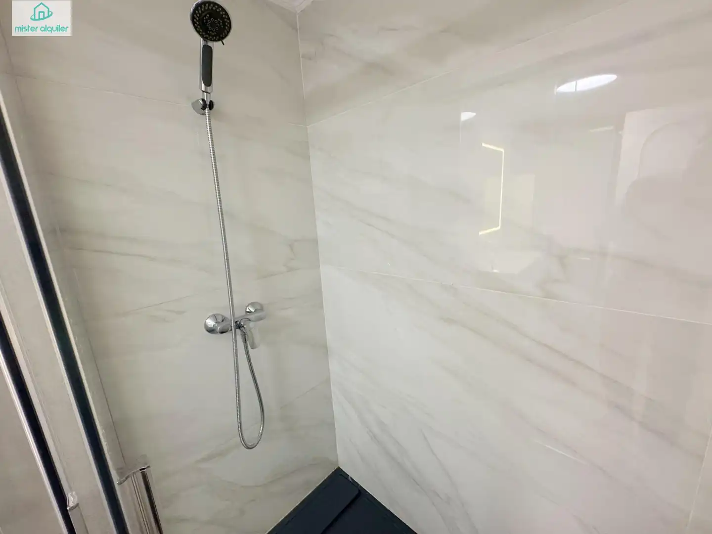 Appartement compact avec terrasse à louer à Calle COLON 12 B, imagen 19