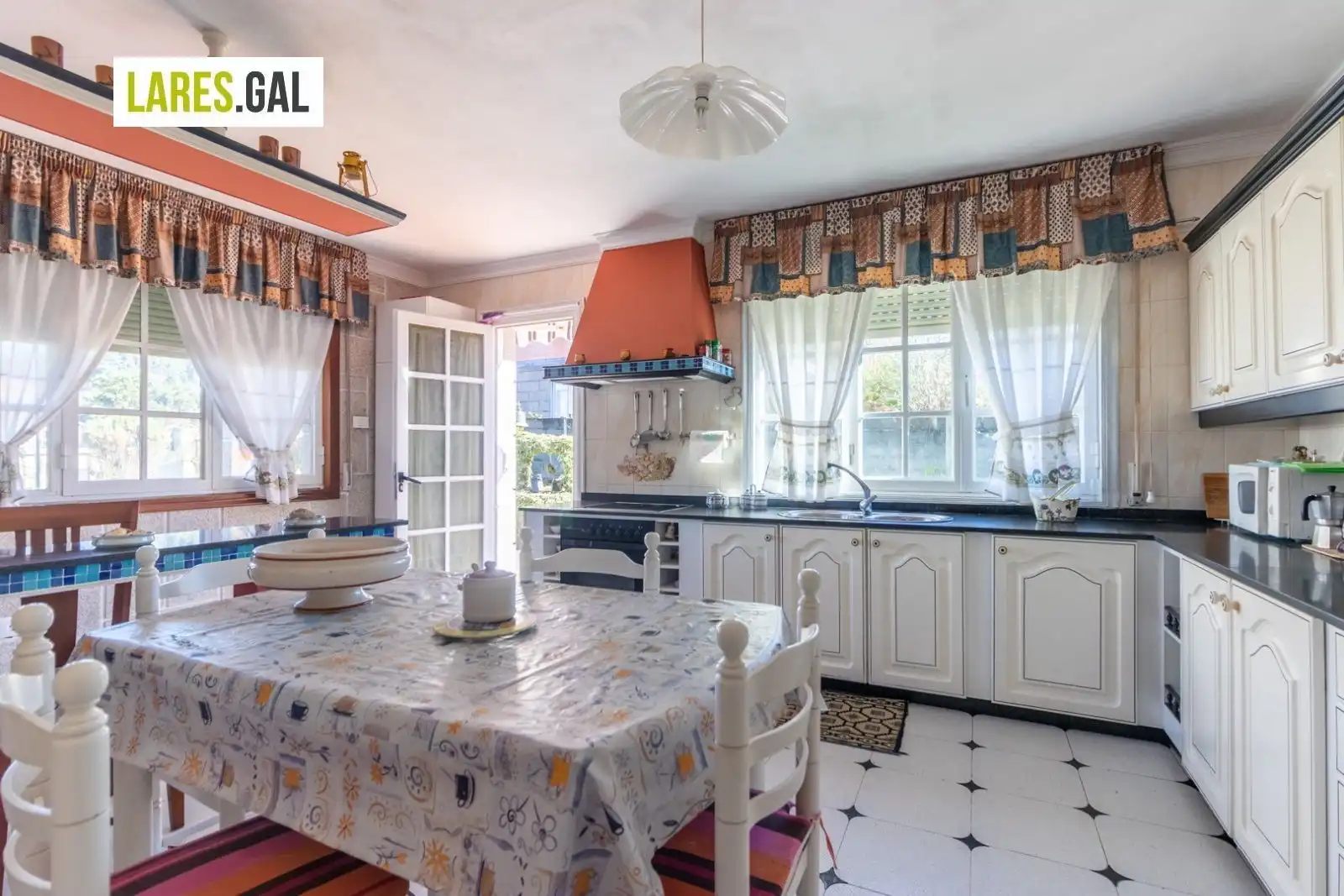 Maison avec piscine à vendre à Rúa do Tobal, imagen 9