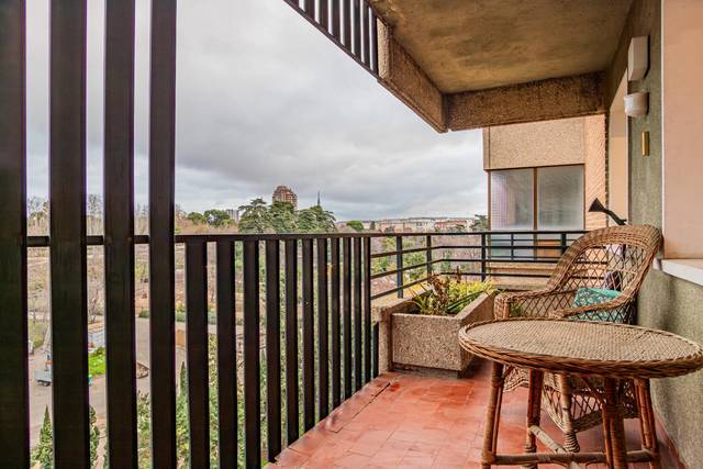 Piso en Venta en  POETA ESTEBAN VILLEGAS en Jerónimos