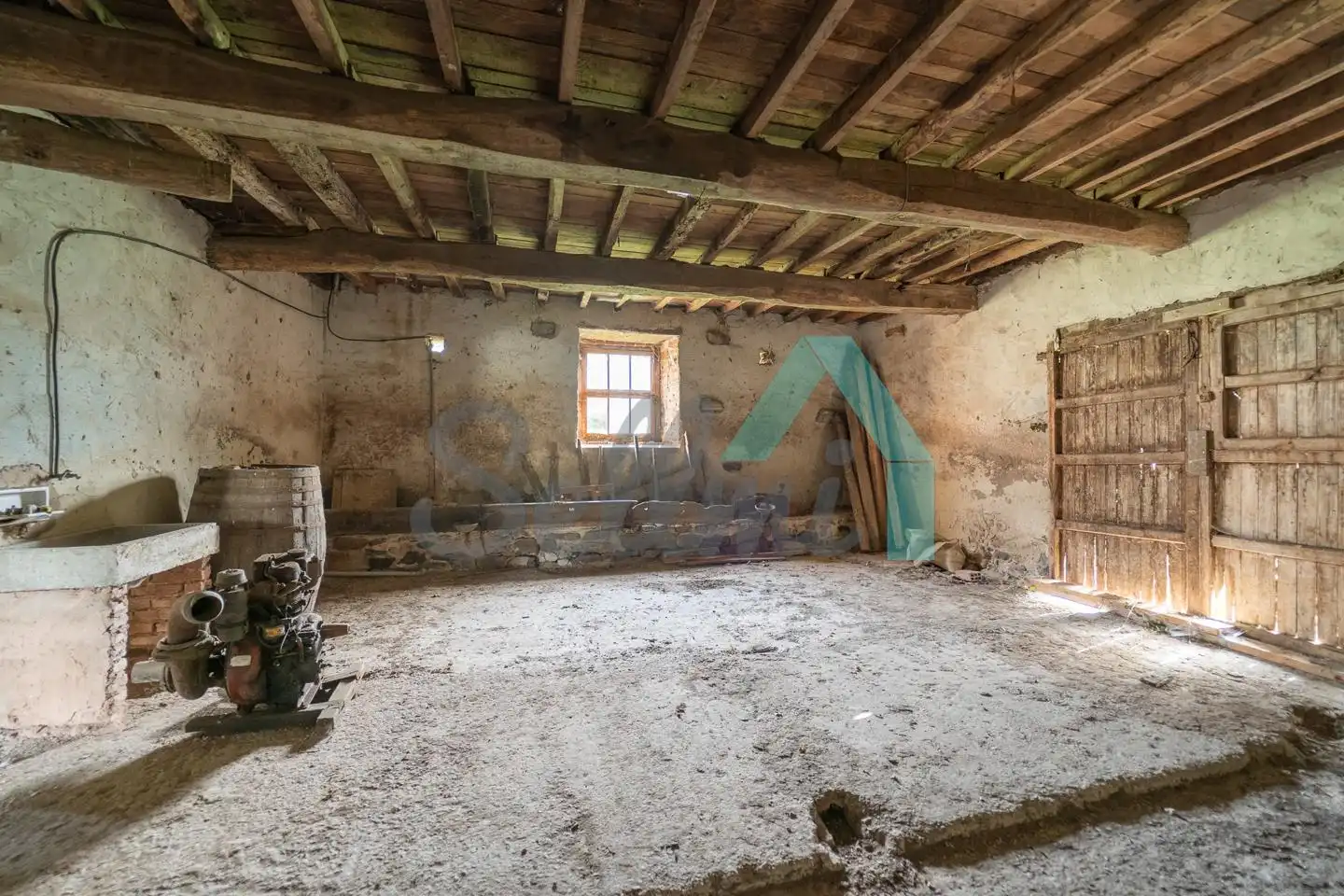 Casa o xalet en venda a Llamas, Salas