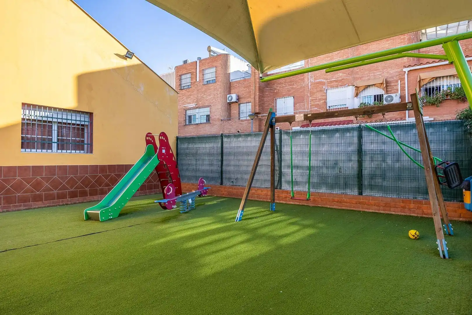 Terraced house with terrace for sale in Avenida de las Villas de Cuba, imagen 44
