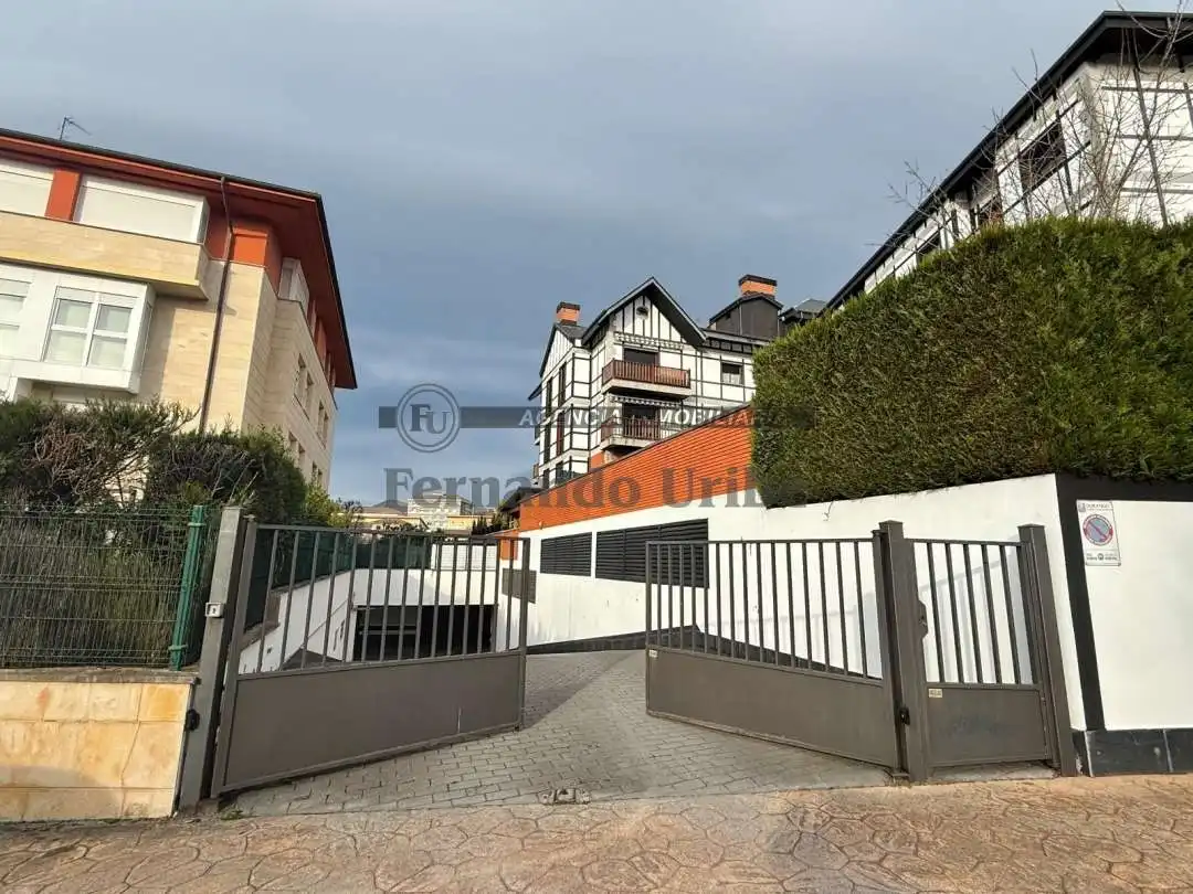 Garaje en venta en Zubiaurrea Kalea, Durango