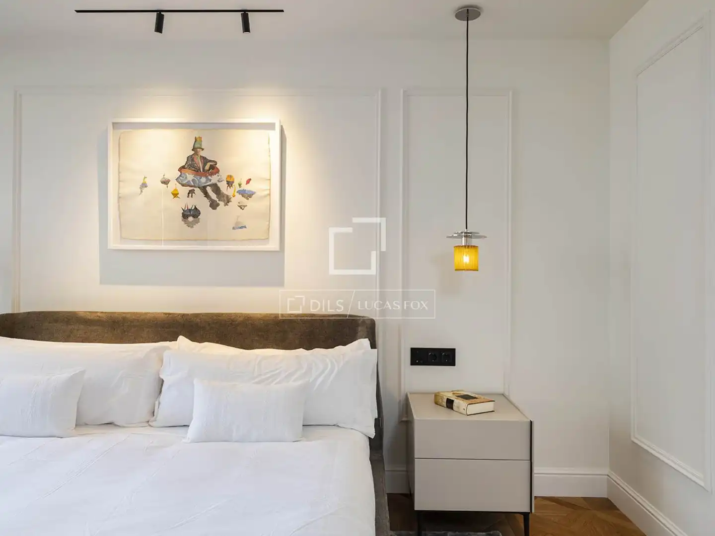 Bedroom of Flat for sale in Barcelona  with Air Conditioner, Heating and Parquet flooring