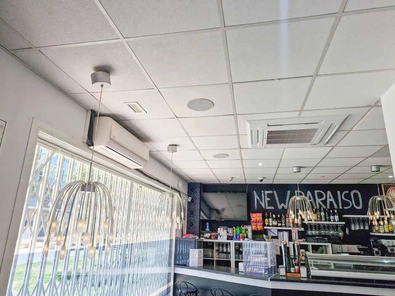 Local de alquiler en Zaragoza con Aire acondicionado y Amueblado