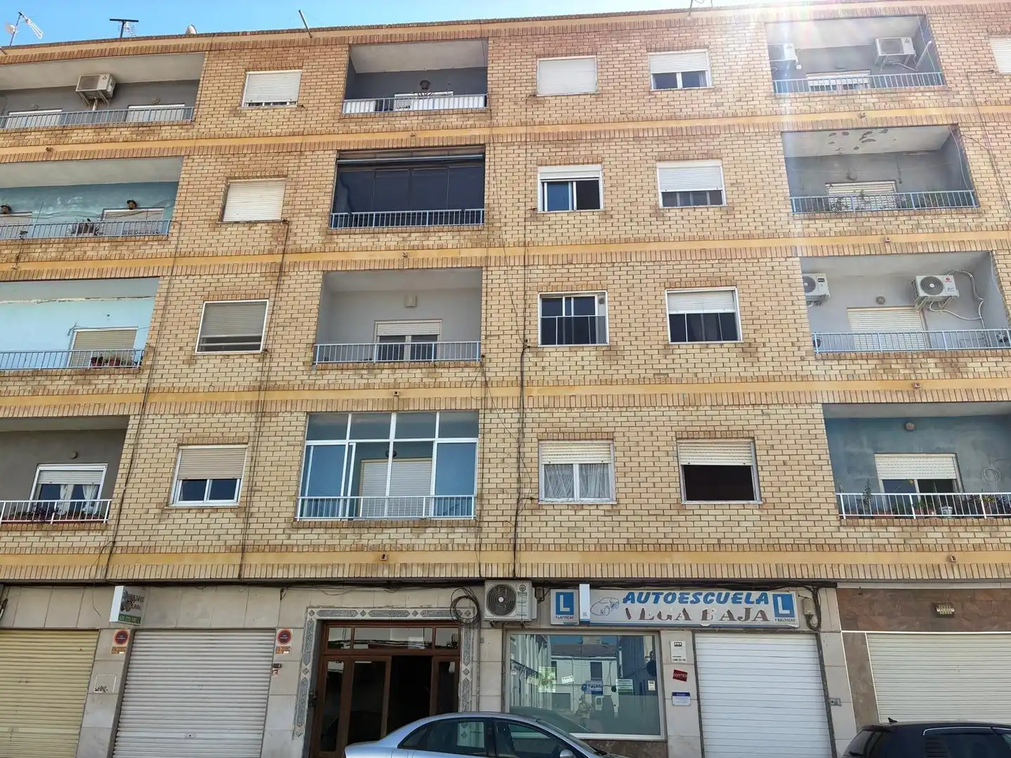 Vista exterior de Pis en venda en Catral amb Balcó