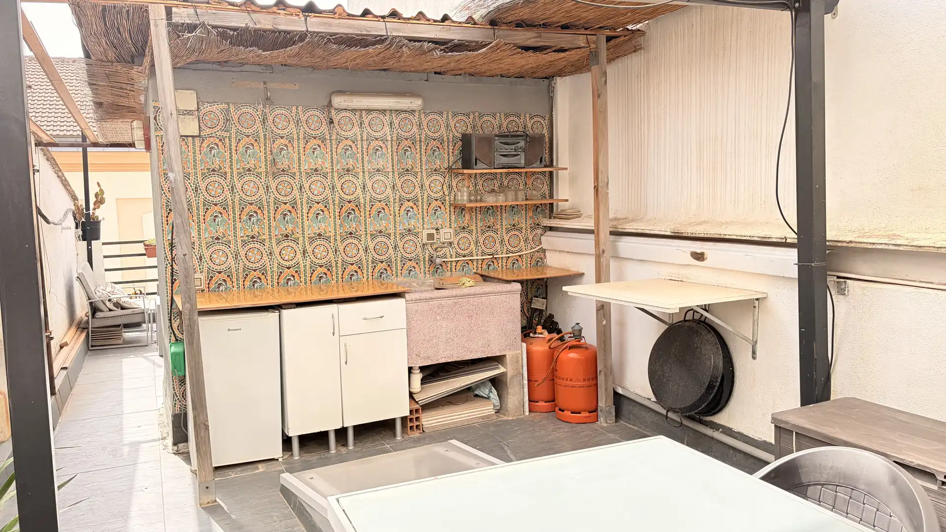 Cuina de Casa o xalet en venda en Castellón de la Plana / Castelló de la Plana amb Moblat