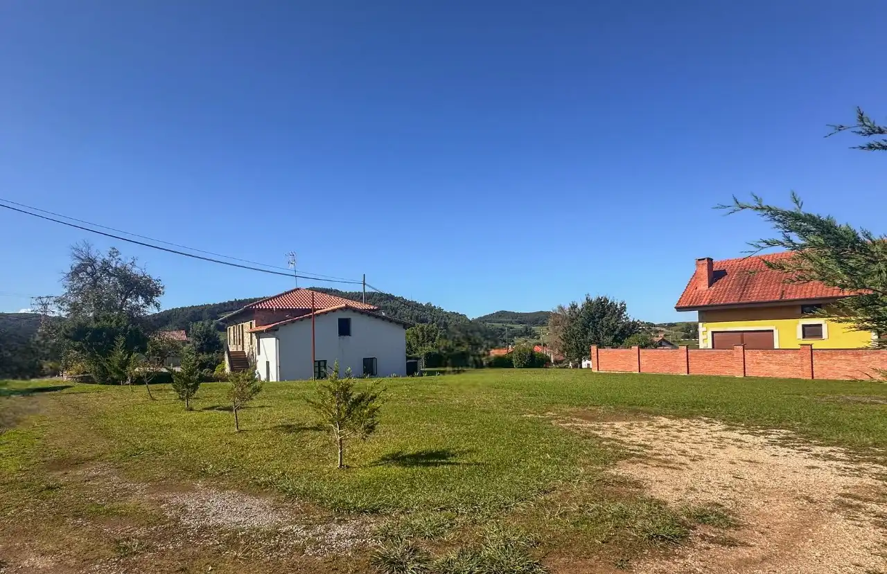 Casa o chalet en venta en Alfoz de Lloredo con Calefacción, Jardín privado y Terraza