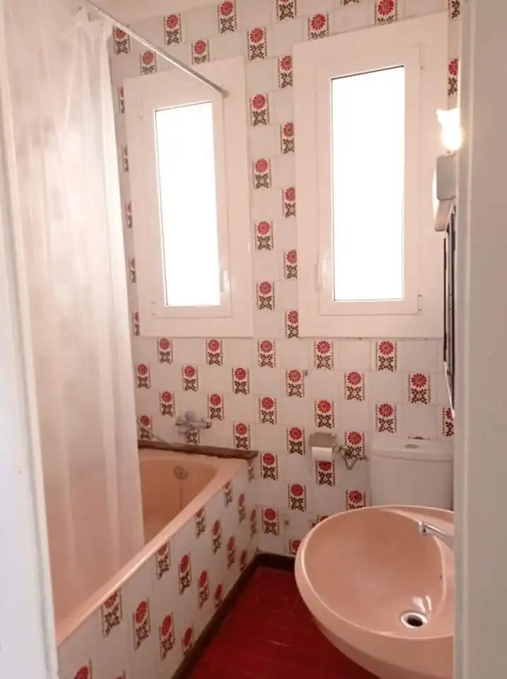 Appartamento con terrazza in vendita a Carrer del Comte Borrell, imagen 6
