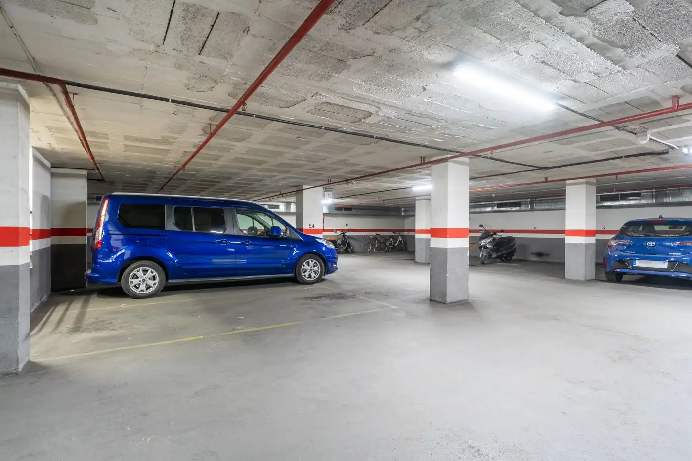 Parkplatz von Garage zur Miete in Barcelona