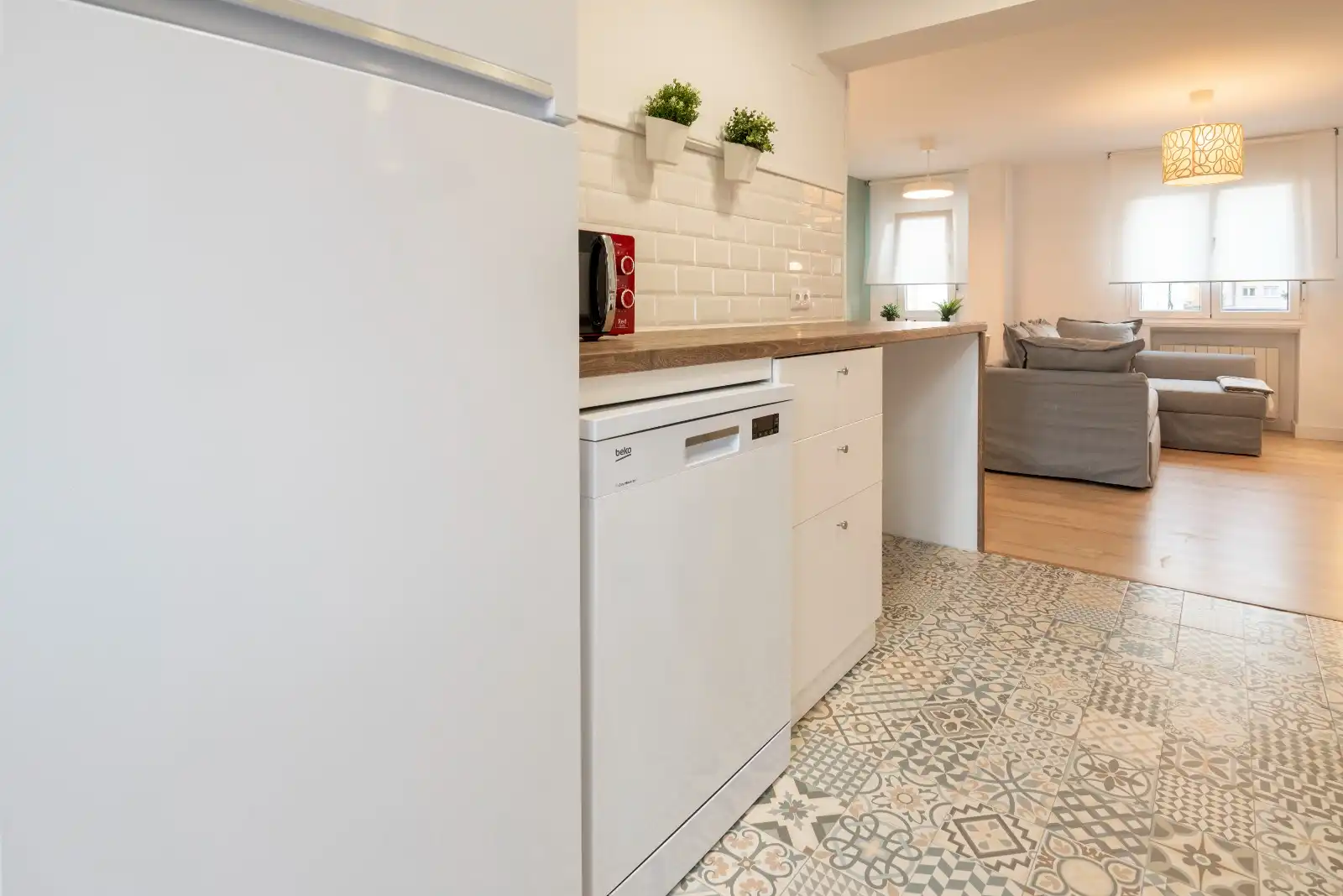 Kitchen of Flat for rent in Gijón   with Air Conditioner, Heating and Parquet flooring
