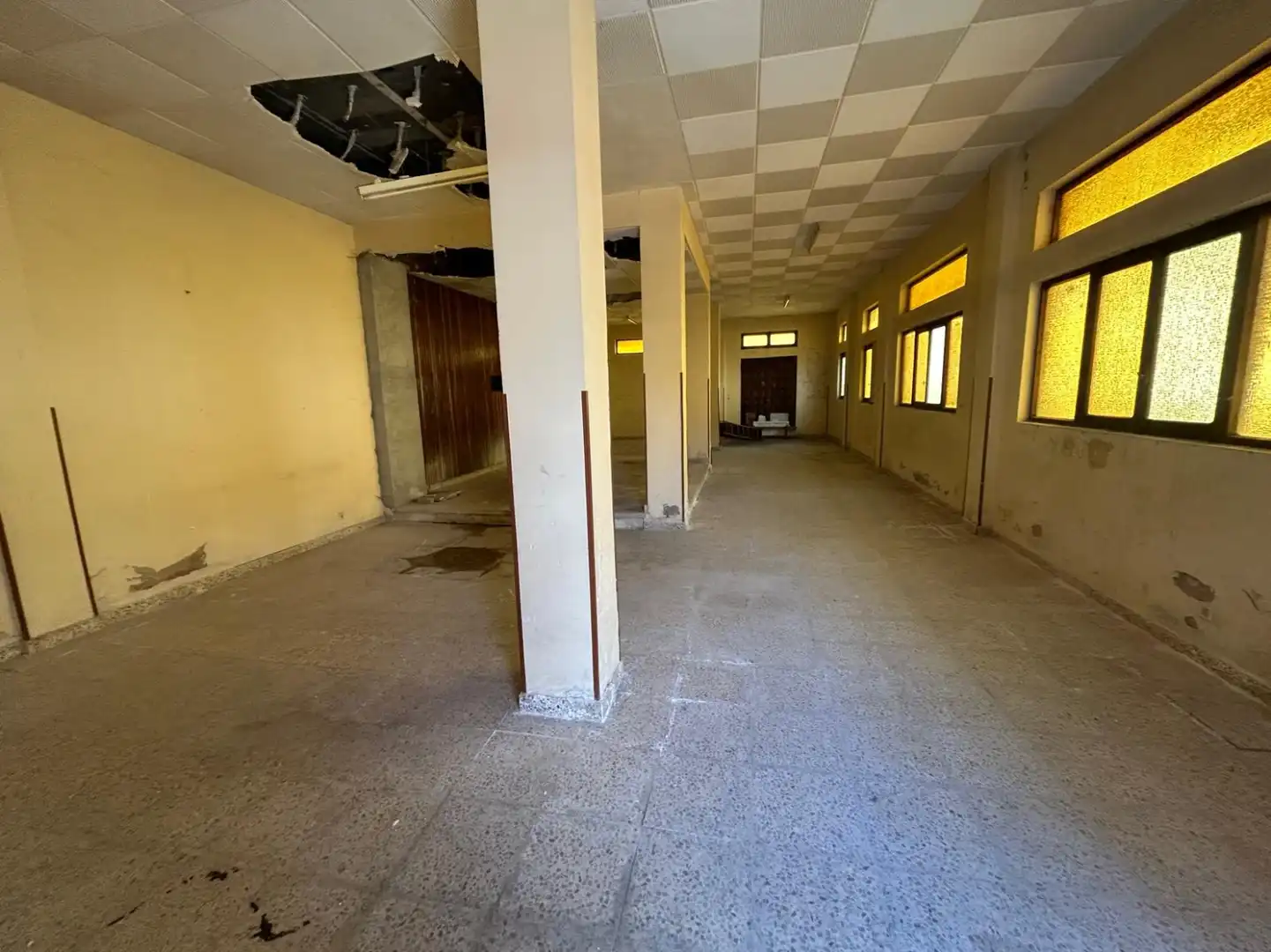 Business premises to rent in Torrelavega - CL VALDALIGA, imagen 2