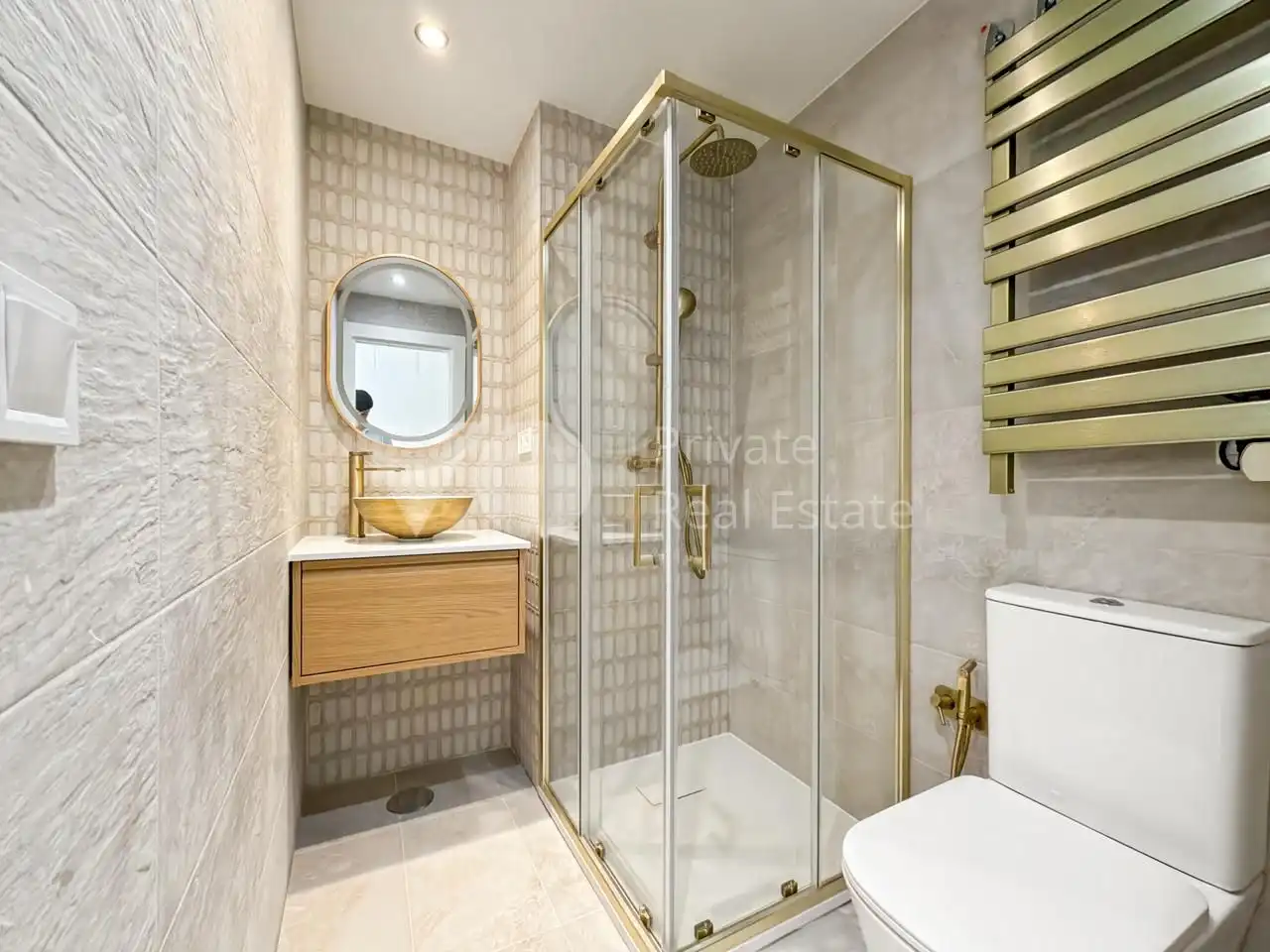 Bathroom of Flat for sale in Alcobendas  with Air Conditioner, Heating and Terrace
