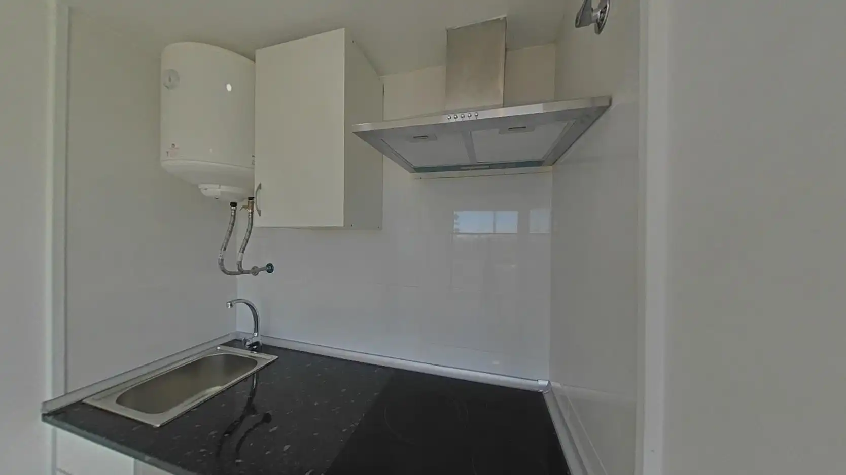 Küche von Wohnung zum Verkauf in Madrid mit Klimaanlage, Heizung und Abstellraum