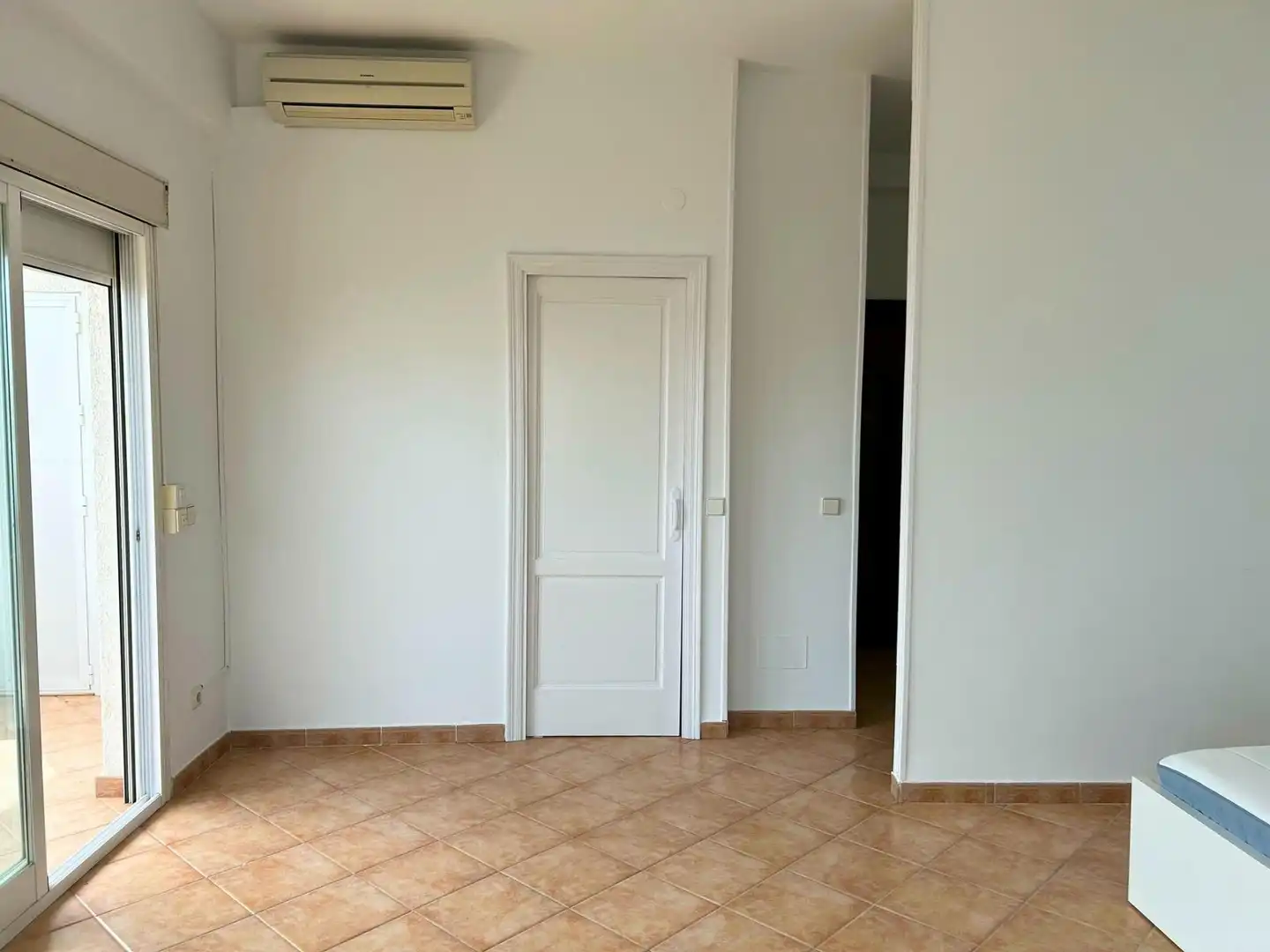 Estudi en venda en Marbella amb Aire condicionat, Jardí privat i Terrassa