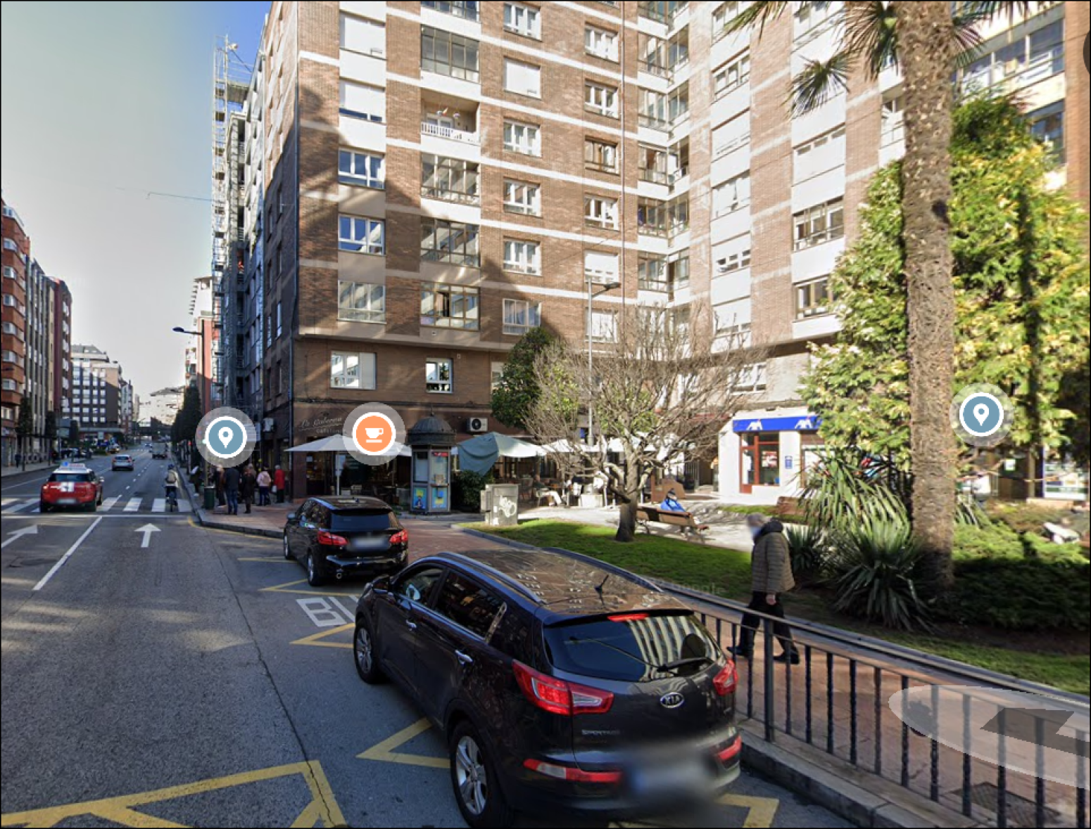 Vista exterior de Oficina de lloguer en Oviedo  amb Calefacció