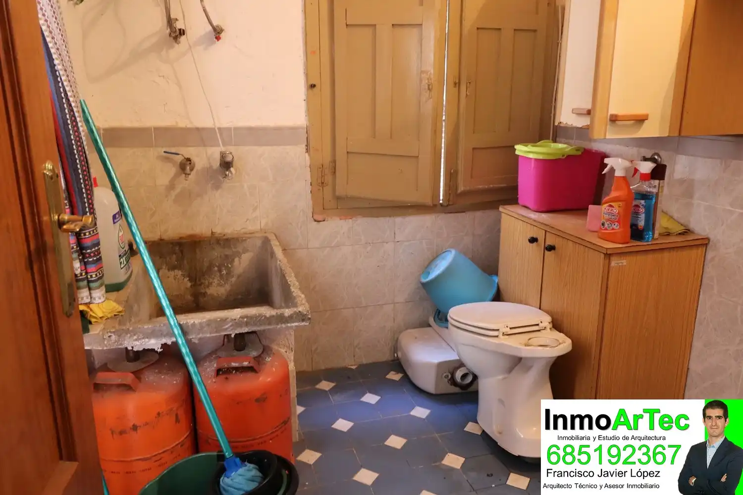 Kitchen of Flat for sale in Íllora  with Storage room