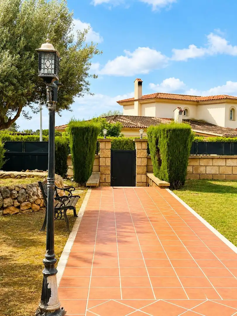 Chalet con terraza en venta en Carrer Carrer Escudella, imagen 12
