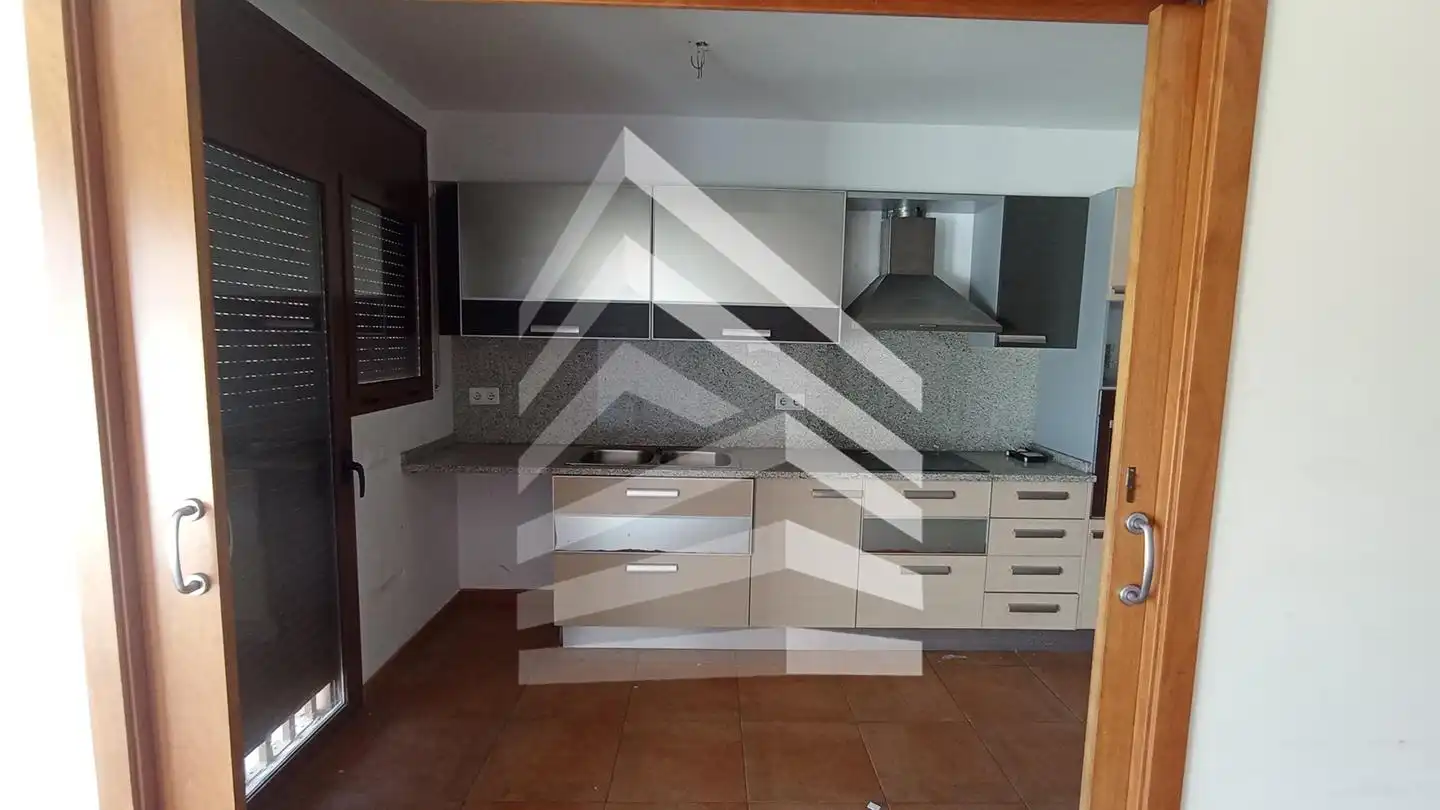 Adosado con terraza en venta en Plaça Gala Placídia, imagen 12