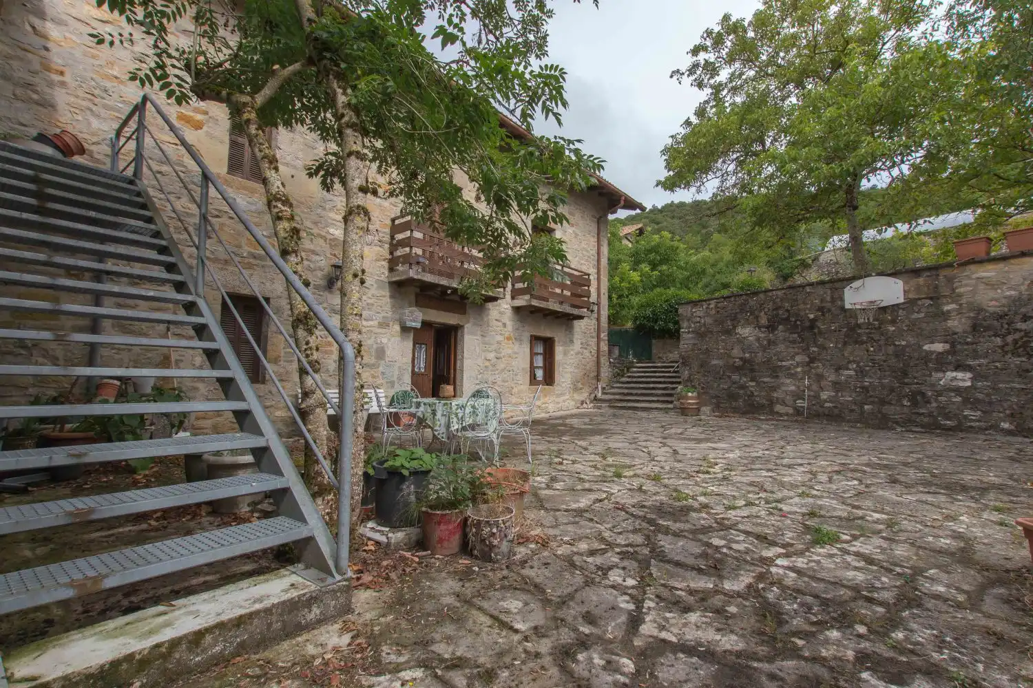 Vista exterior de Casa o chalet en venta en Atetz con Calefacción, Terraza y Amueblado