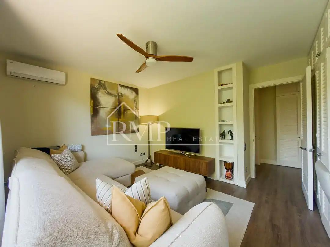 Wohnzimmer von Haus oder Chalet zum Verkauf in Sant Vicenç de Montalt mit Klimaanlage, Heizung und Privatgarten
