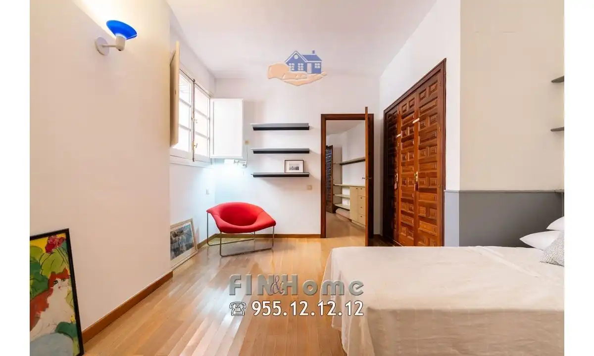 Habitación de Ático de alquiler en Sevilla con Aire acondicionado, Calefacción y Jardín privado
