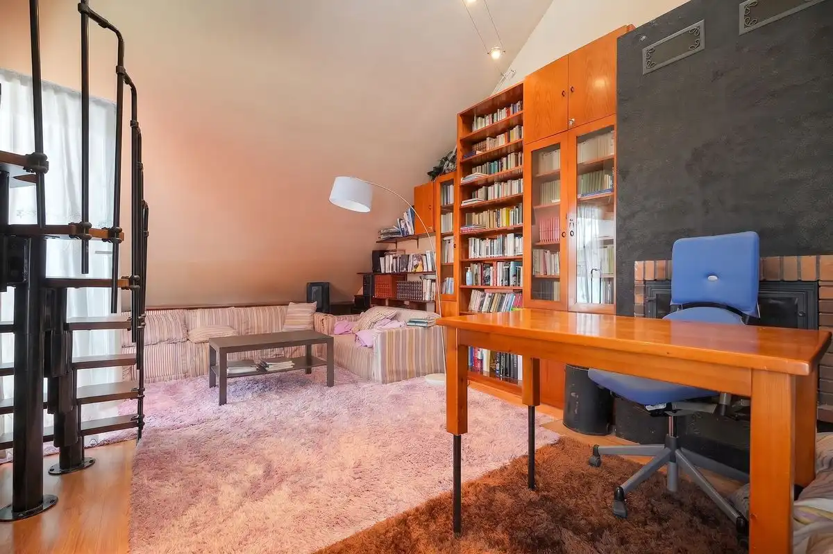 Sala de estar de Casa adosada en venta en Guadalajara con Aire acondicionado, Calefacción y Terraza