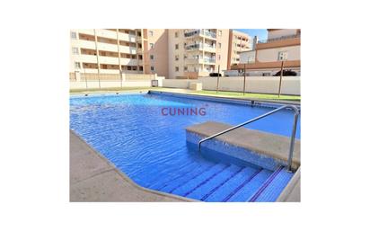 Swimming pool of Flat for sale in Roquetas de Mar