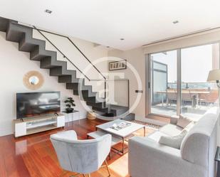 Living room of Attic to rent in  Madrid Capital  with Air Conditioner, Heating and Storage room
