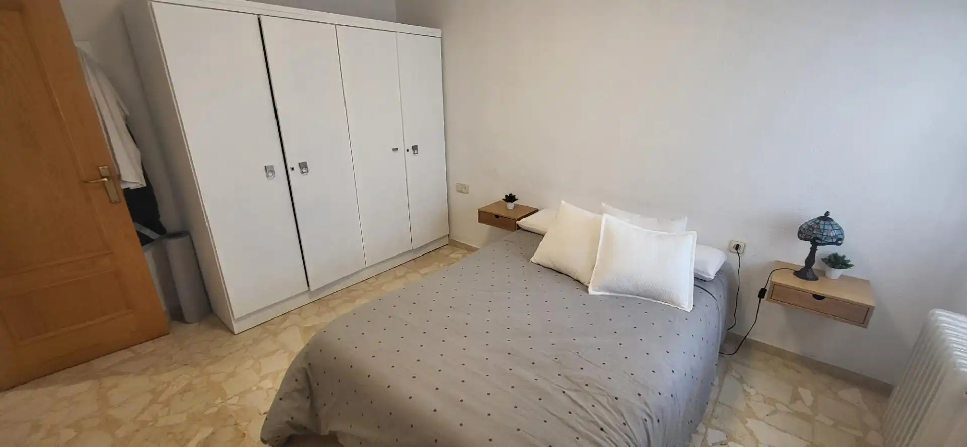 Bedroom of Flat for rent in Albacete  with Heating, Furnished and Balcony