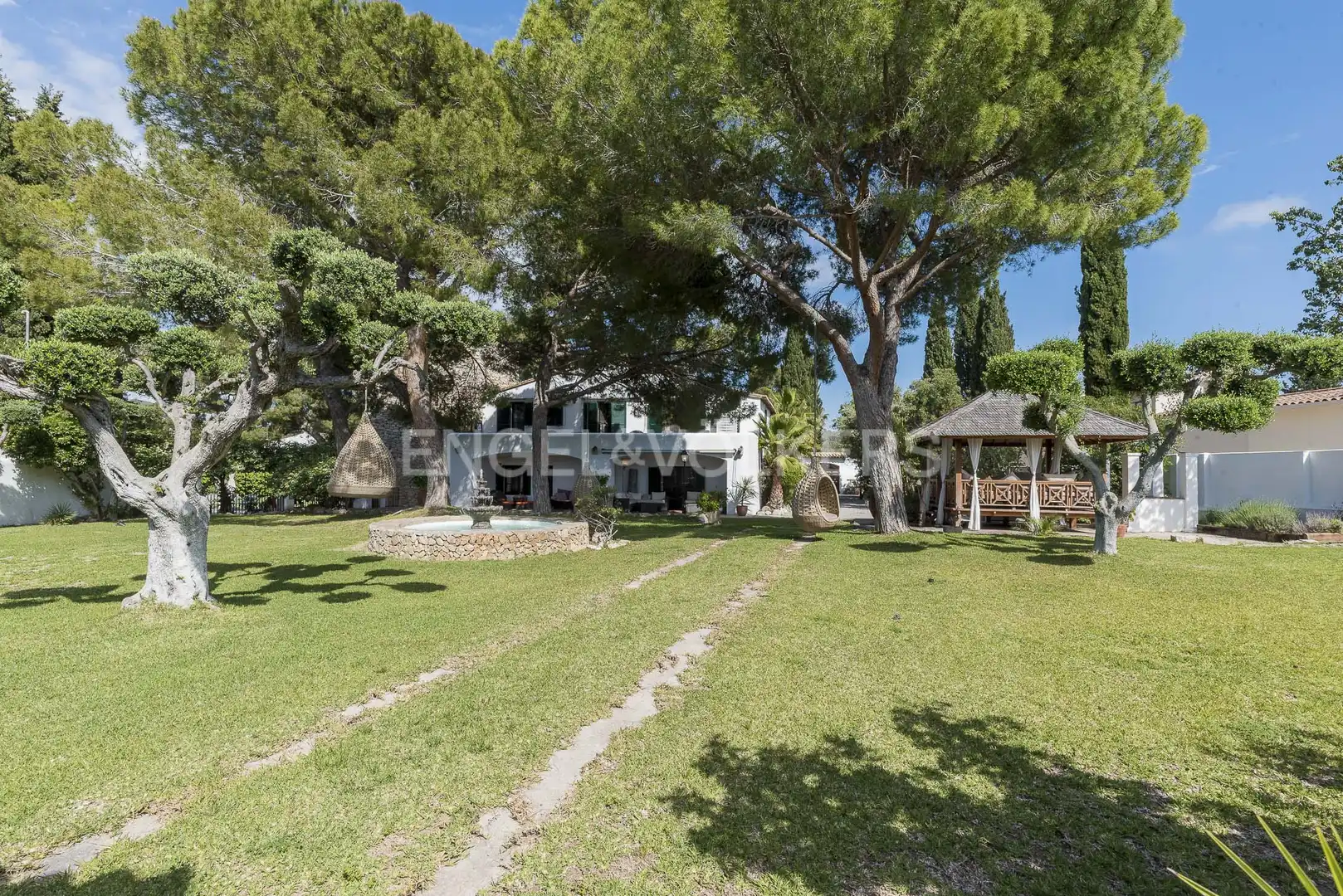 Garden of Buildings for sale in Sant Pere de Ribes