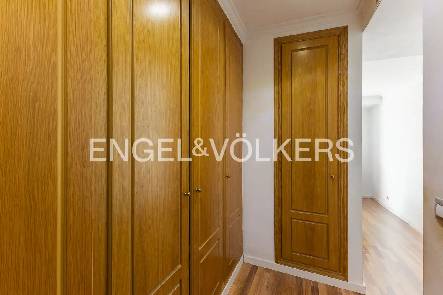 Piso en venta en Valencia con Aire acondicionado, Calefacción y Amueblado