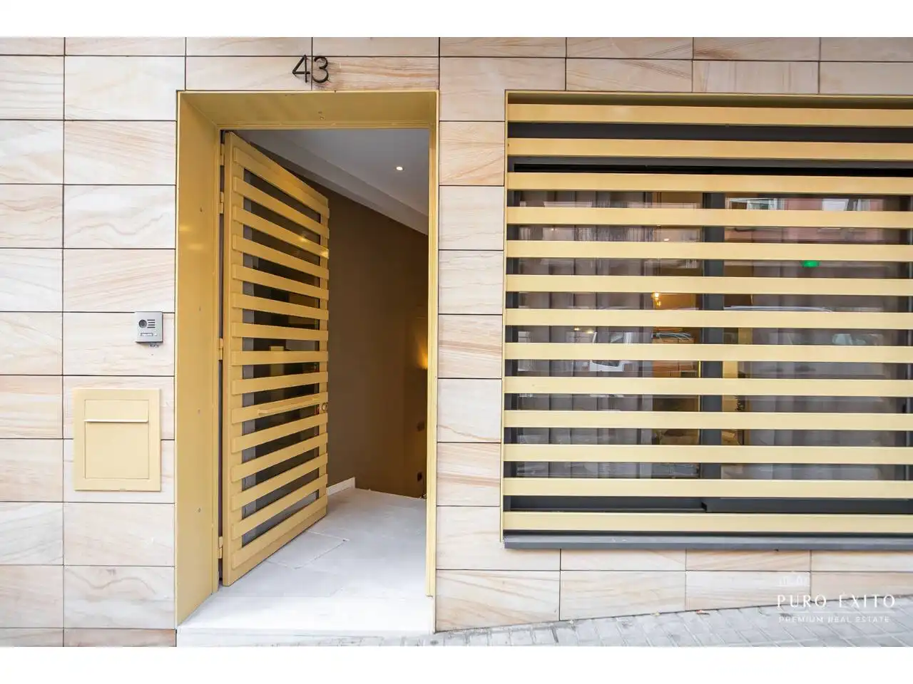 Vista exterior de Oficina en venta en Barcelona con Aire acondicionado